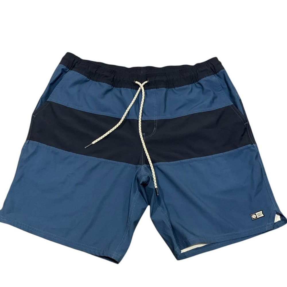 Salty‎ Crew Block Color Swim Trunks Men's M Elastic Waist Board Shorts Blue Navy